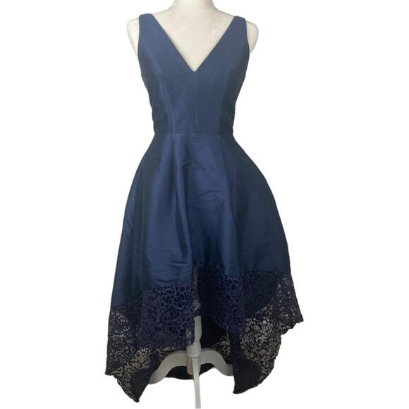 Monique Ihuiller high low gown dress navy blue elegant V neck lace detail US2 - Picture 3 of 15
